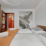 Teczowa Apartment In Wroclaw By Rent Like Home