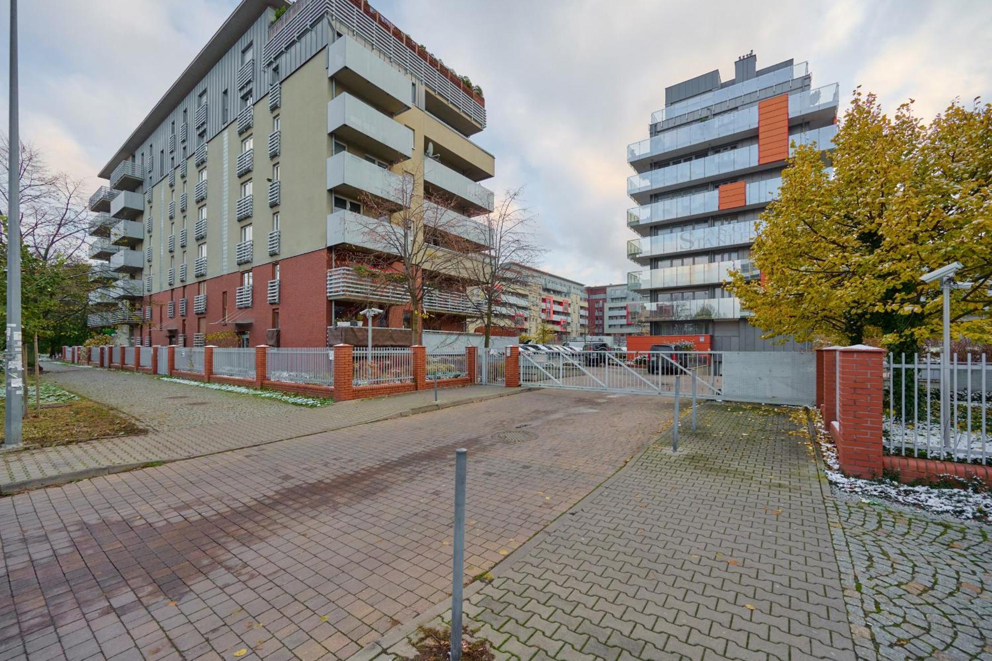 Teczowa In By Rent Like *